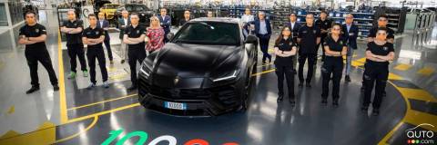 Lamborghini Builds its 10,000th Urus SUV